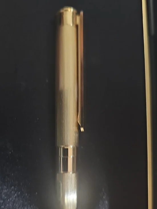 MONT BLANC Classique Ballpoint Pen Gold - Picture 3 of 8